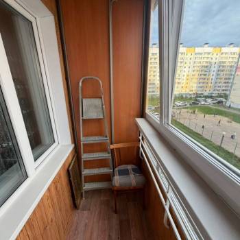 Продается 1-комнатная квартира, 391 м²
