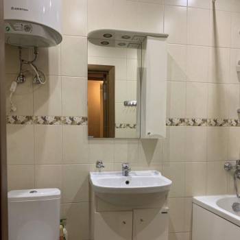 Сдается 1-комнатная квартира, 43 м²