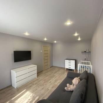 Продается 1-комнатная квартира, 30,7 м²