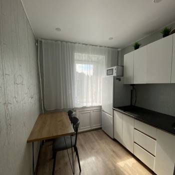 Продается 1-комнатная квартира, 30,7 м²