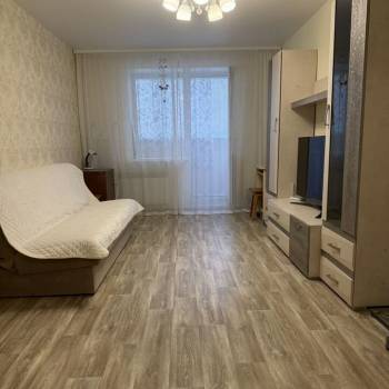 Сдается 1-комнатная квартира, 40 м²