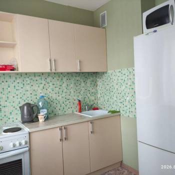Сдается 1-комнатная квартира, 39 м²