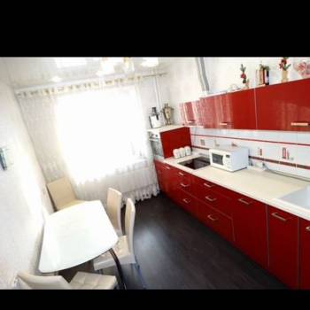 Сдается Многокомнатная квартира, 80 м²
