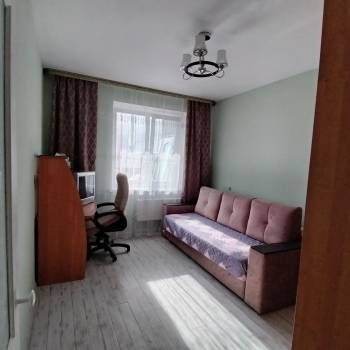 Сдается Многокомнатная квартира, 60 м²