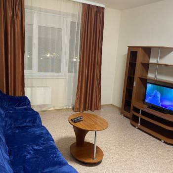 Сдается 2-х комнатная квартира, 64 м²