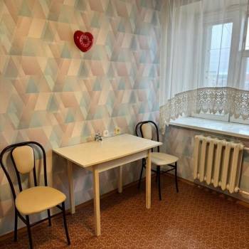 Сдается 1-комнатная квартира, 40 м²