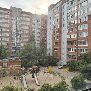 Продается 1-комнатная квартира, 32 м²