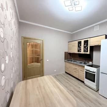 Сдается 1-комнатная квартира, 40,8 м²