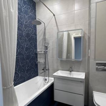 Сдается 2-х комнатная квартира, 70 м²