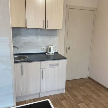 Сдается 1-комнатная квартира, 39 м²