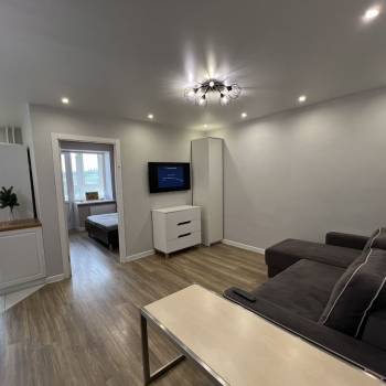Сдается 2-х комнатная квартира, 42 м²