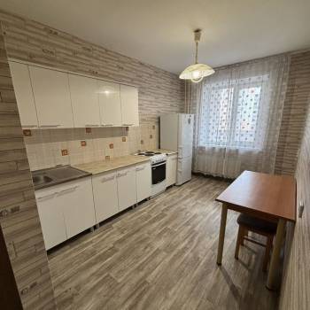 Сдается 2-х комнатная квартира, 59 м²