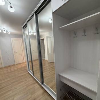 Сдается 2-х комнатная квартира, 86 м²