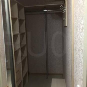 Сдается 1-комнатная квартира, 39 м²