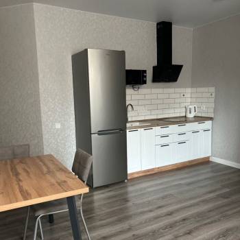 Сдается 1-комнатная квартира, 38 м²