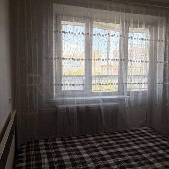 Сдается 1-комнатная квартира, 39 м²