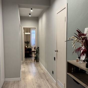 Продается 1-комнатная квартира, 41,6 м²