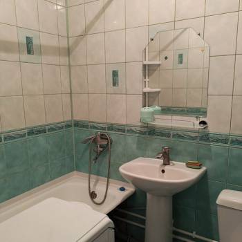 Сдается 1-комнатная квартира, 40 м²