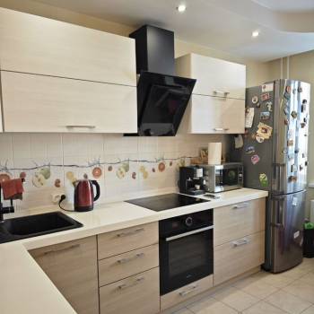 Сдается 2-х комнатная квартира, 59 м²