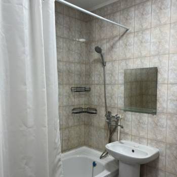 Сдается 2-х комнатная квартира, 70 м²