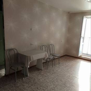 Продается 1-комнатная квартира, 35 м²