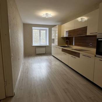 Продается 3-х комнатная квартира, 110,5 м²