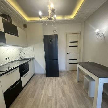 Продается 1-комнатная квартира, 39,5 м²