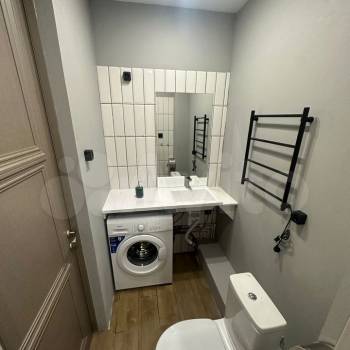 Сдается 1-комнатная квартира, 40 м²