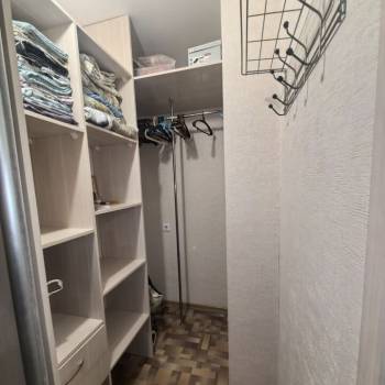 Продается 1-комнатная квартира, 39 м²