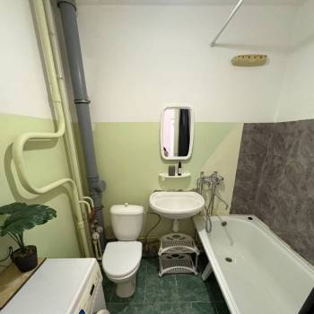 Сдается 1-комнатная квартира, 38 м²