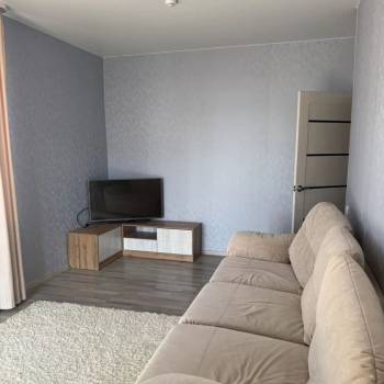 Сдается 1-комнатная квартира, 36,9 м²