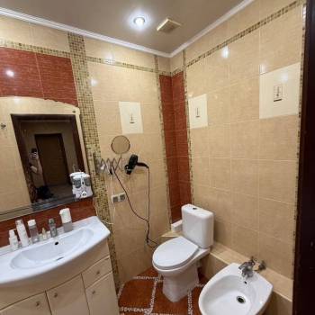 Сдается 2-х комнатная квартира, 75,8 м²