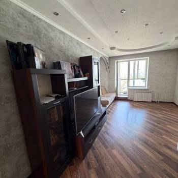 Сдается 2-х комнатная квартира, 75,8 м²