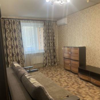 Сдается 1-комнатная квартира, 36 м²