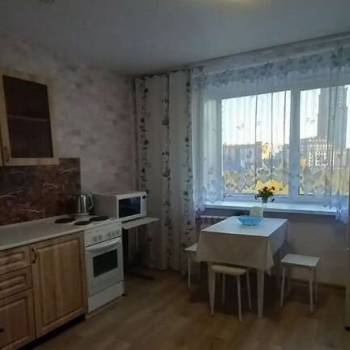 Сдается 1-комнатная квартира, 36 м²