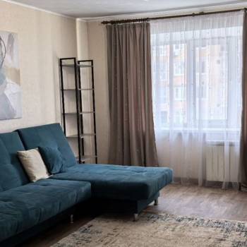 Сдается Многокомнатная квартира, 76 м²