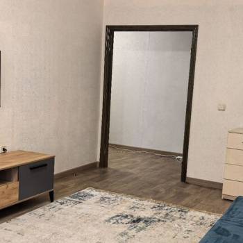 Сдается Многокомнатная квартира, 76 м²