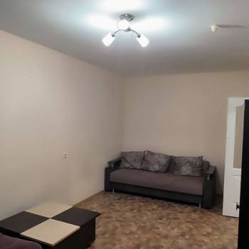 Сдается 1-комнатная квартира, 39 м²