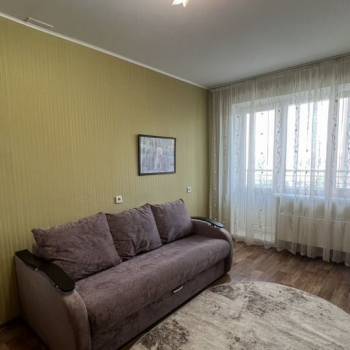 Сдается 1-комнатная квартира, 39,8 м²