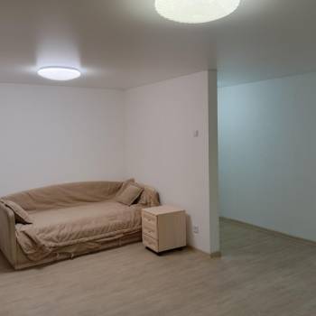 Продается 3-х комнатная квартира, 64 м²