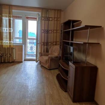 Сдается 1-комнатная квартира, 50 м²