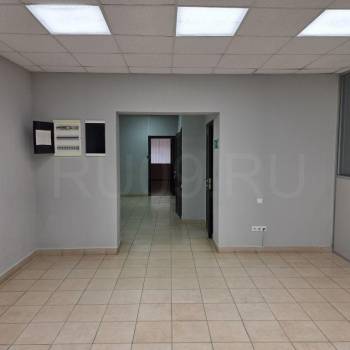 Сдается Нежилое помещение, 321 м²