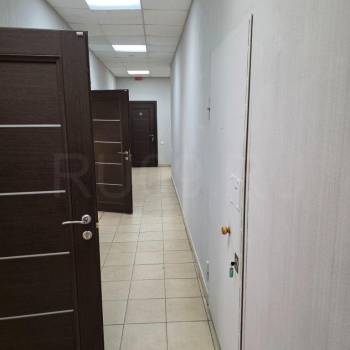 Сдается Нежилое помещение, 321 м²