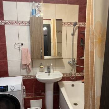 Сдается 2-х комнатная квартира, 70 м²