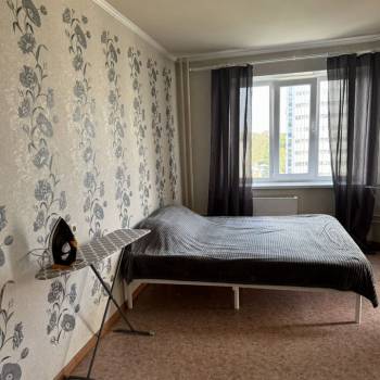 Сдается 1-комнатная квартира, 43 м²