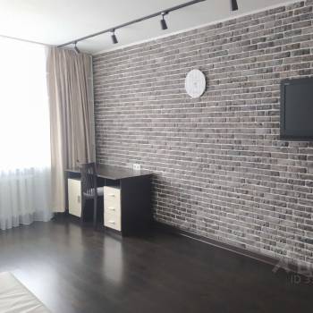 Сдается 1-комнатная квартира, 43 м²