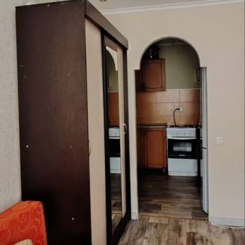 Продается 1-комнатная квартира, 18 м²