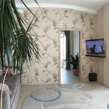 Сдается Многокомнатная квартира, 80 м²