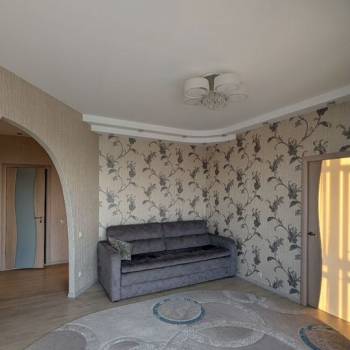 Сдается Многокомнатная квартира, 80 м²