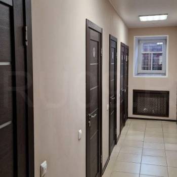 Сдается Нежилое помещение, 550 м²